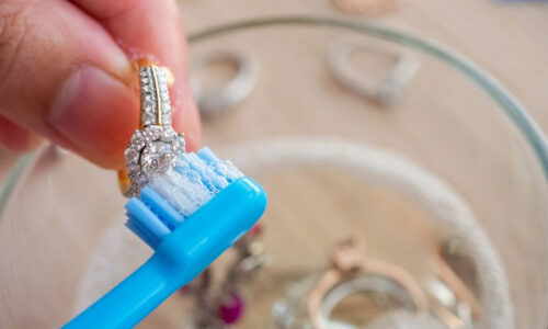 How to Clean Your Jewellery at Home: Easy Tips for Sparkling Shine