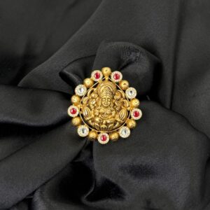 Sampoorna Shringar Cocktail Ring