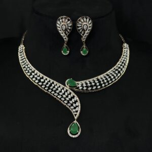 Emerald Glow Diamond Necklace